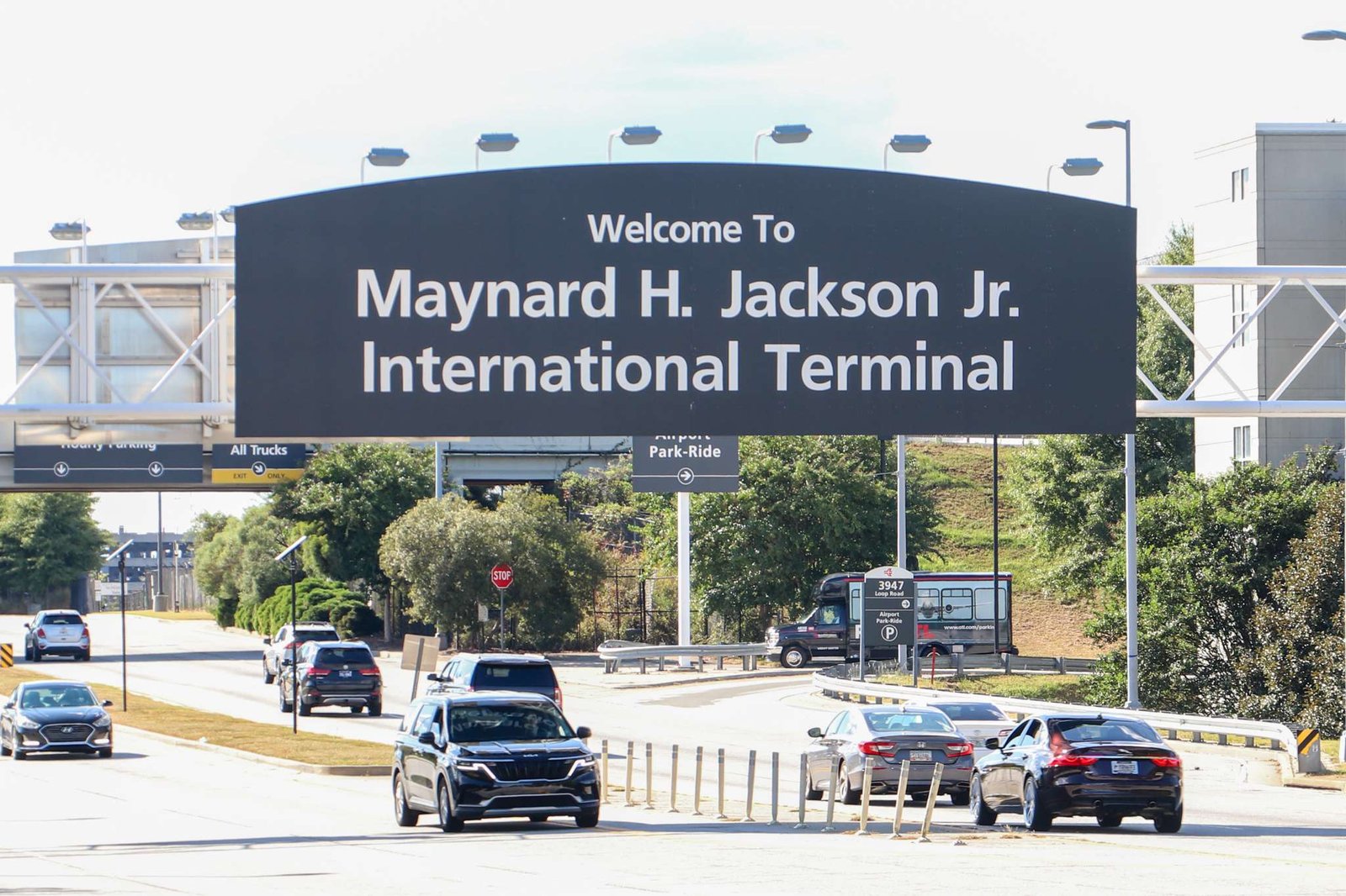 Hartsfield-Jackson Loses $37M FAA Funding Over Refusal to Abandon Minority Contracting Program
