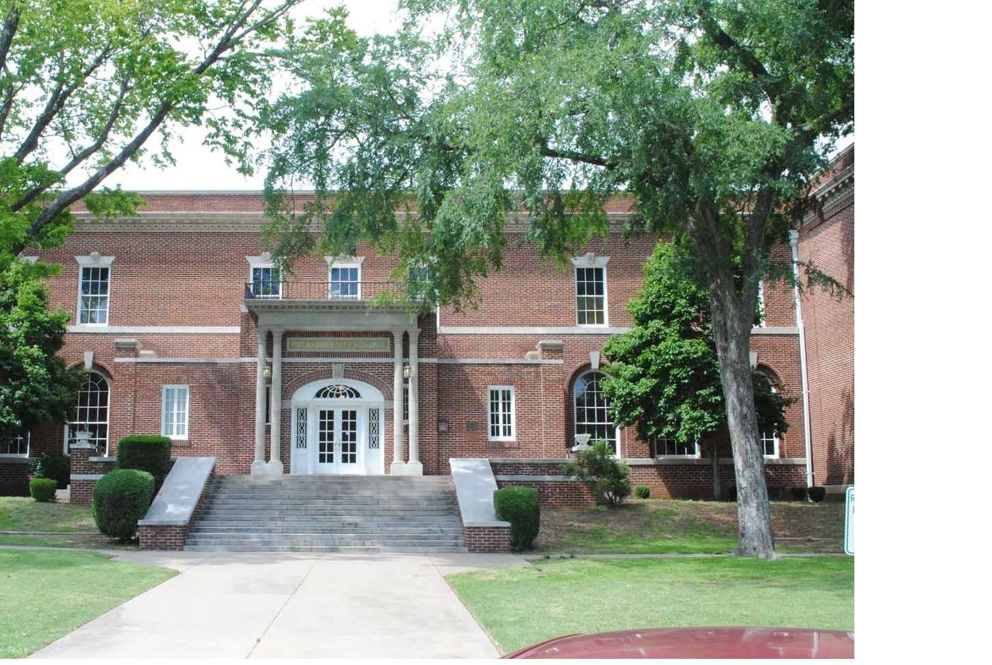 Philander Smith University Receives Historic $19 Million Gift from MacKenzie Scott