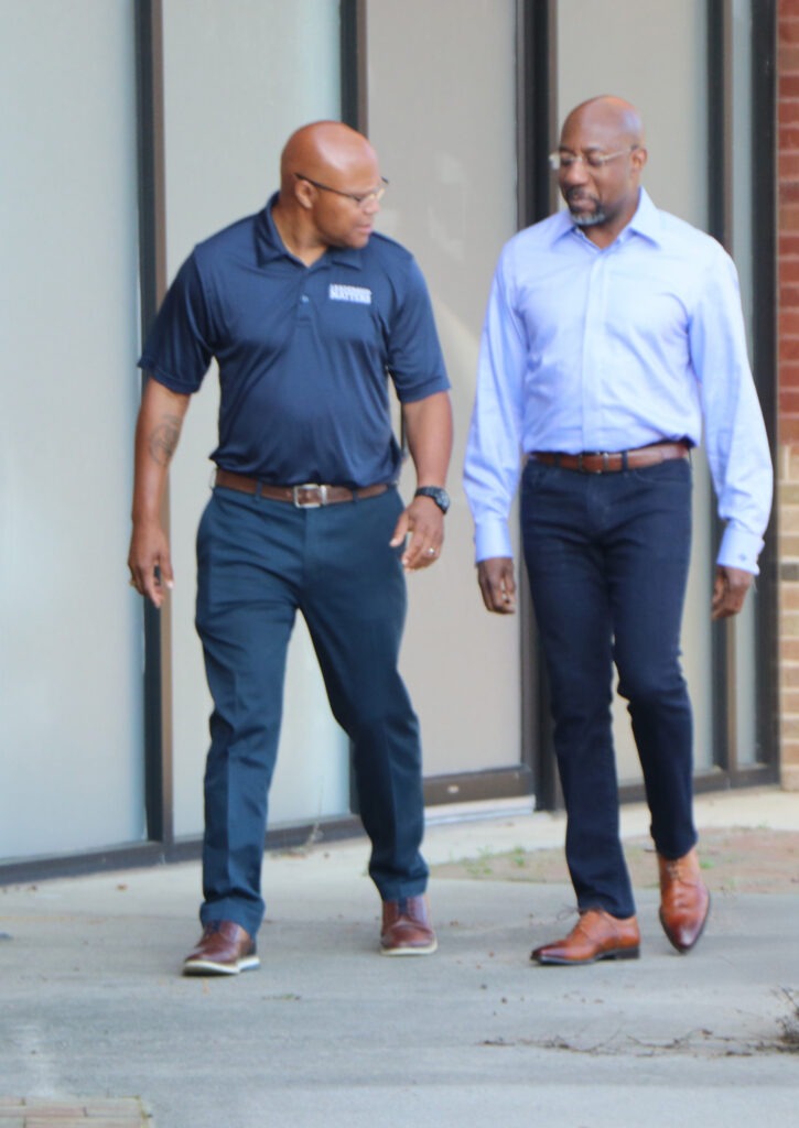 New Leadership on the Menu: Harris Campaign Brings Focus to Hiram Voters 2 Shawn Harris & Senator Warnock