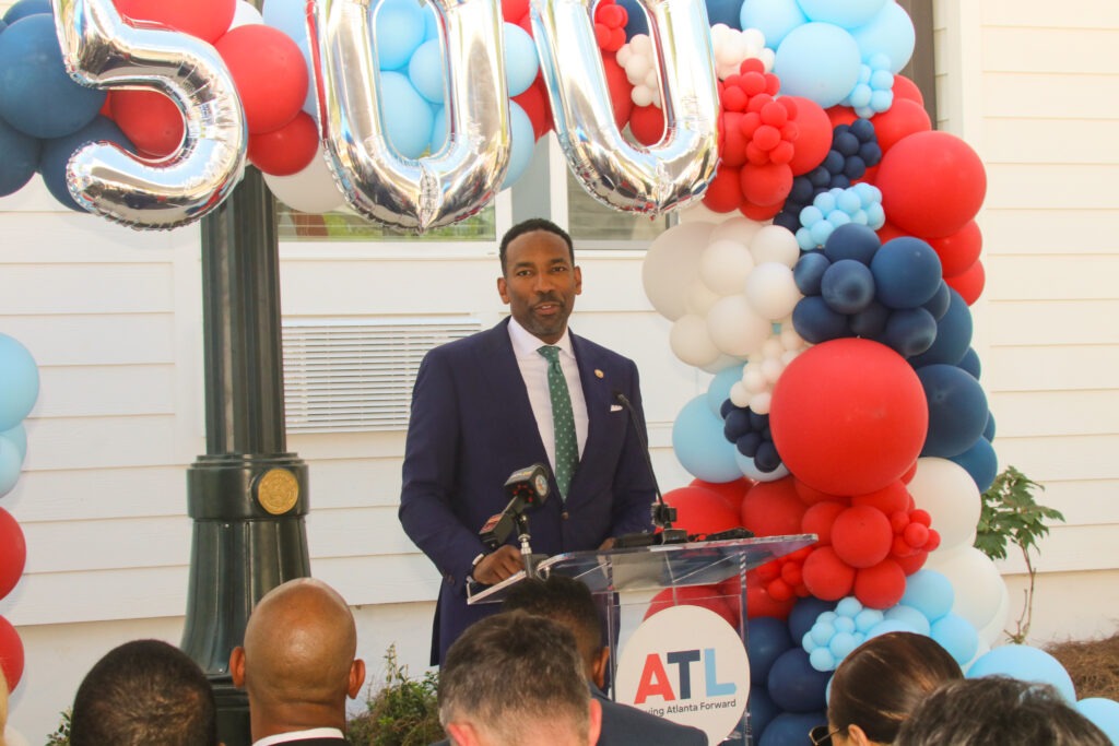 Mayor Andre Dickens @ The Beacon