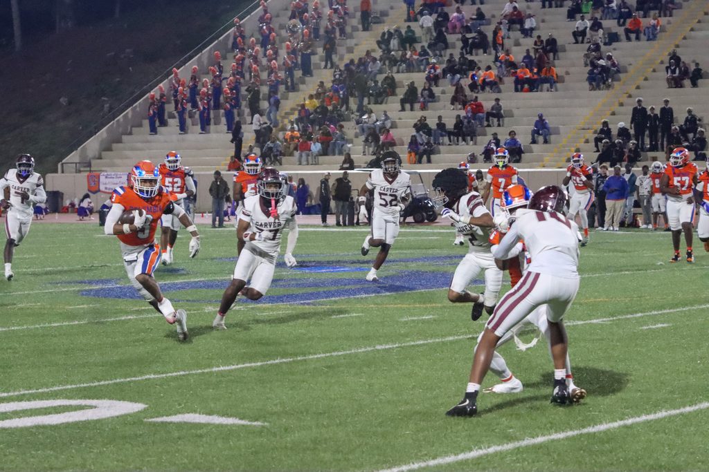 George Washington Carver High School @ Columbia High School 7 IMG 3947