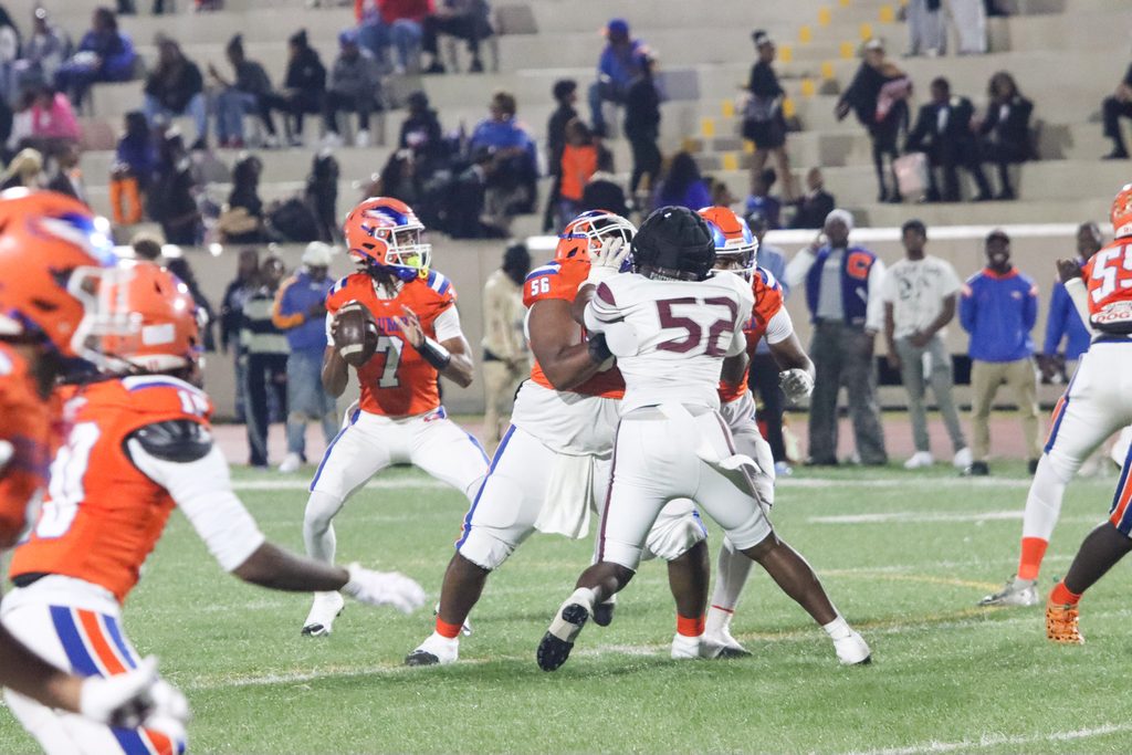 George Washington Carver High School @ Columbia High School 17 IMG 3971
