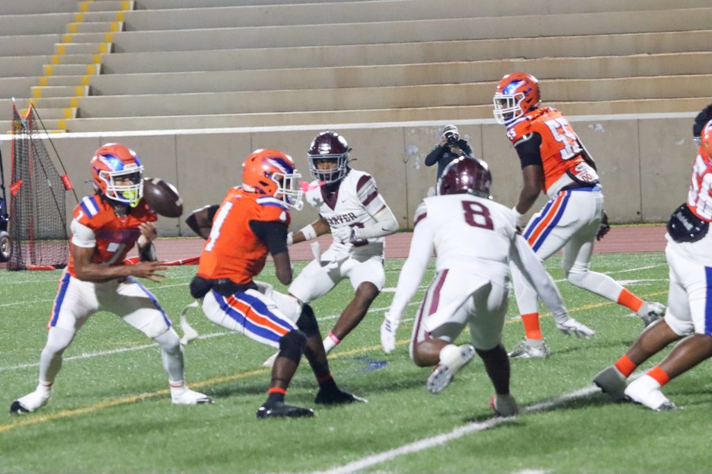 George Washington Carver High School @ Columbia High School 32 IMG 4005